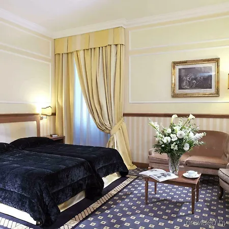 Savoy 4*