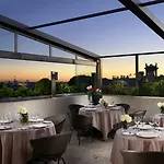 Hotel Savoy
