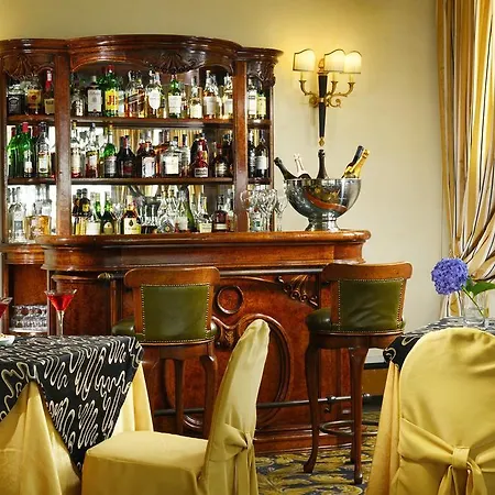 Hotel Savoy Rome