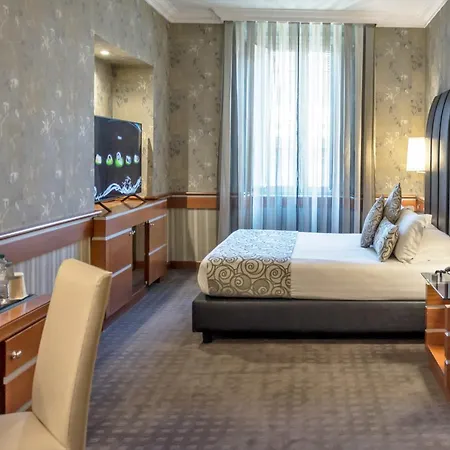 Savoy 4* Rzym