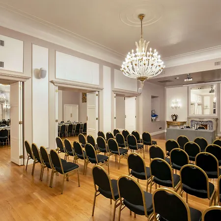 Savoy Ξενοδοχείο 4*