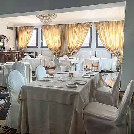 Ξενοδοχείο Savoy 4*