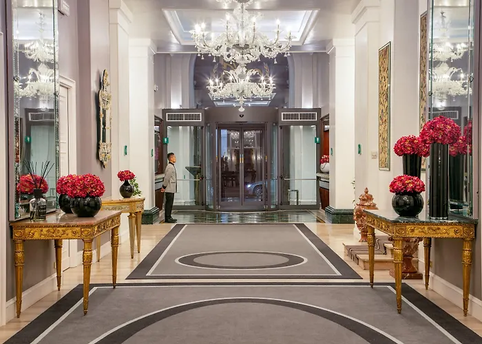 Savoy 4* Rome
